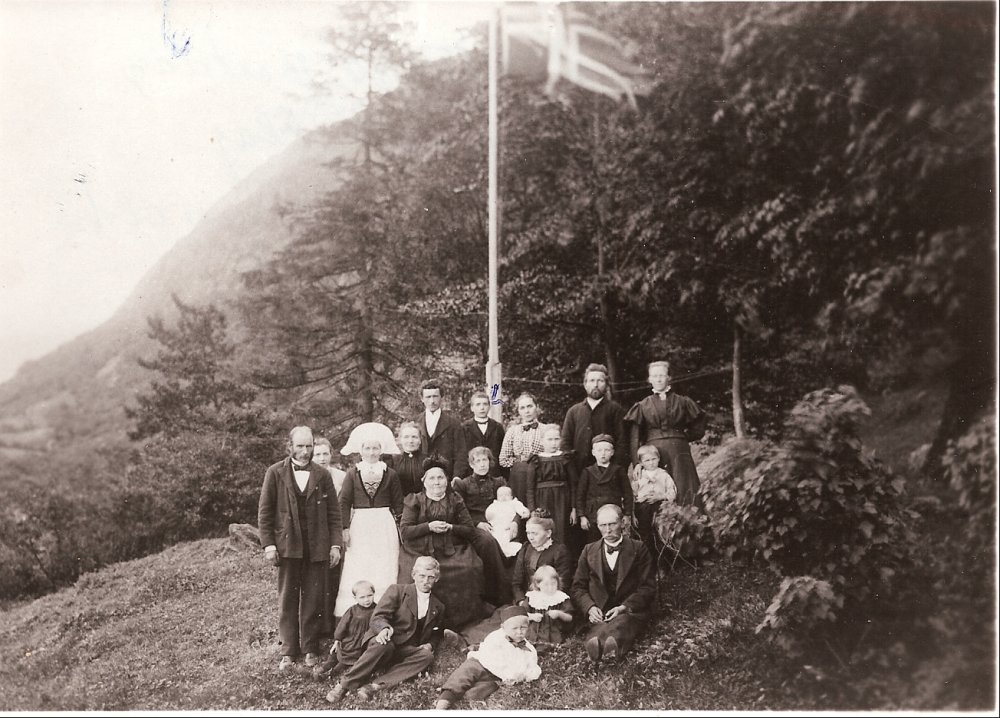 Great G'ma's B'day party.jpg