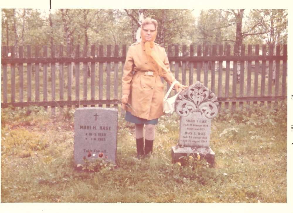 Helen Fossen and tombstone in Norway.jpg
