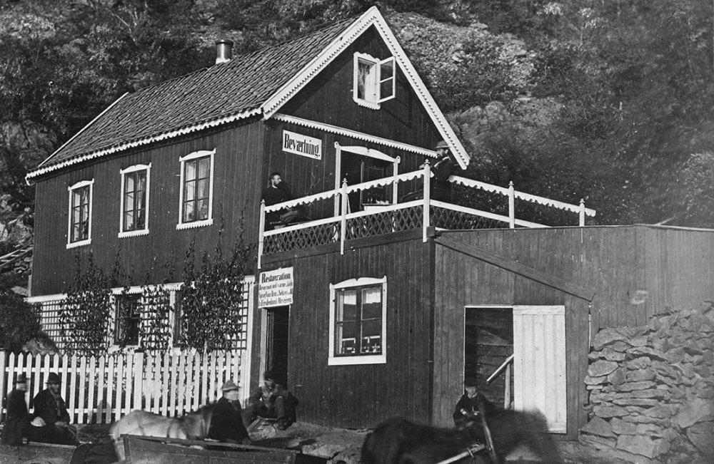Vandingsten  copy L.jpg