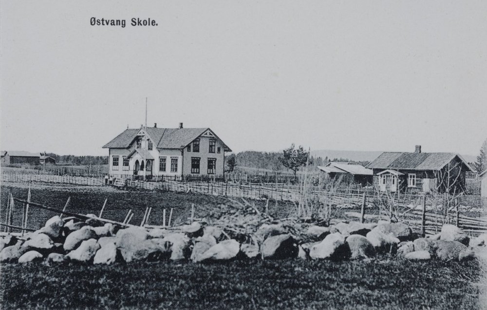Østvang skole.jpg